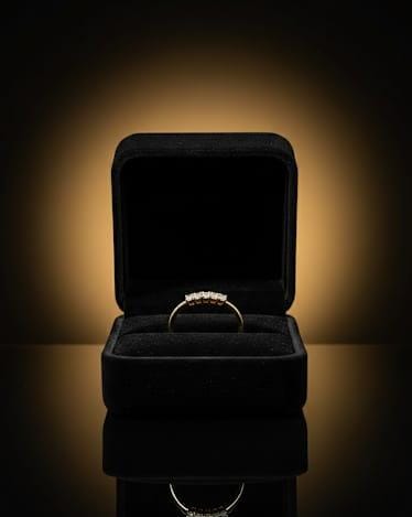 Anillo Cintillo